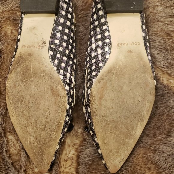 Cole Haan Signature Grand  0S - Picture 3 of 3